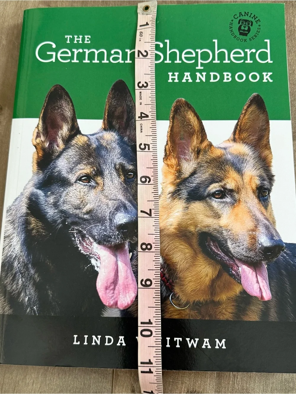 The German Shepherd Handbook Linda Whitwam Canine Handbook Series 2020 Dogs